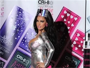 Katie Price'dan I-pod tanıtımı..