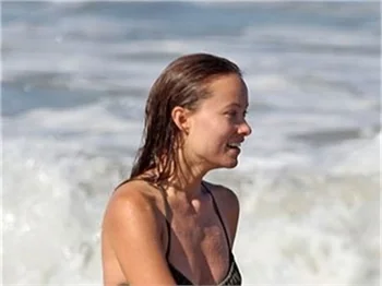 Olivia Wilde bikinili görüntülendi..