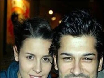 ZEYNEP DÖRTKARDEŞLER: BANA BURAK'I SORMAYIN