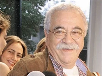 LEVENT KIRCA, KENDİ FİLMİYLE DALGA GEÇTİ!