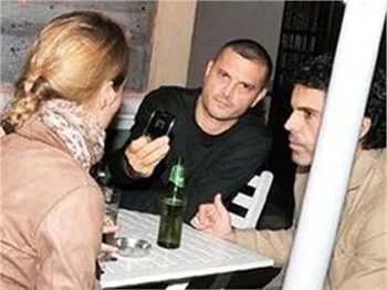 BU MASAYA TOLGA EGEMEN AŞKI EGEMEN!