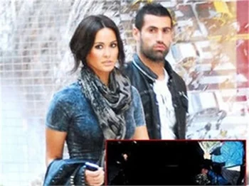 VOLKAN DEMİREL'İN PLAKASIZ OTOMOBİLİ!
