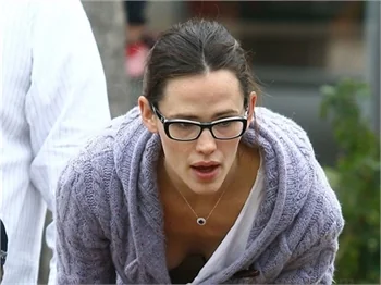 Jennifer Garner'dan inanılmaz frikik!