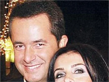 ACUN ILICALI SEVGİLİLER GÜNÜNDE BOŞANIYOR!