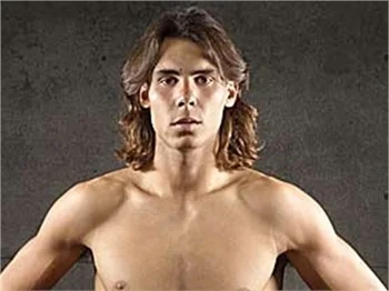 ÜNLÜ TENİŞÇİ RAFAEL NADAL DA SOYUNACAK!