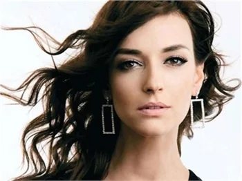 SEMA ŞİMŞEK "BİLİNÇLİ TÜKETİCİYİM"