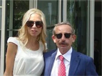 POPÇU ZEYNEP CASALINI 3 AYLIK HAMİLE!