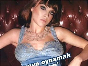EROTİK SAHNELER İÇİN SEVGİLİSİYLE TARTIŞTI