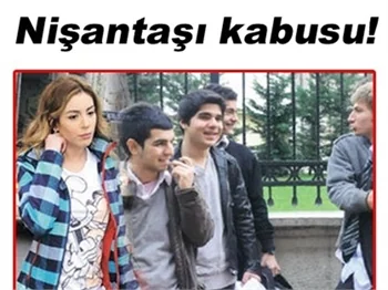 SİNEM KOBAL'A ÖĞRENCİ PROTESTOSU!