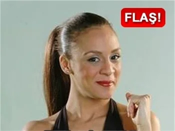 DEFNE JOY FOSTER HAYATINI KAYBETTİ!