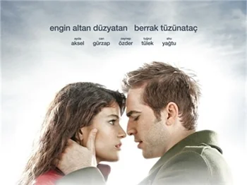 Berrak Tüzünataç ve Engin Altan Düzyatan..
