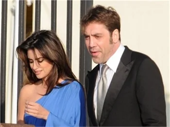 CRUZ VE BARDEM'İN İMRENDİREN EVLİLİĞİ!