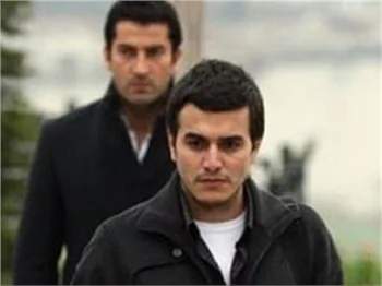 EZEL'İN MERT'İ YENİ DİZİSİYLE GELİYOR..