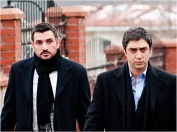 "KURTLAR VADİSİ" BU SEZON BİTİYOR..