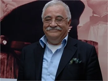 LEVENT KIRCA EKRANLARA DÖNÜYOR!