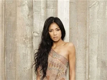 Nicole Scherzinger verdiği sıcak pozlarla Hindistan'ı ısıttı..