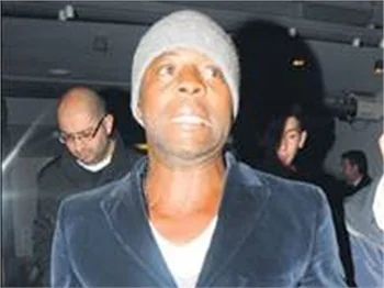 PASCAL NOUMA GECELERİ ÖZLEMİŞ!