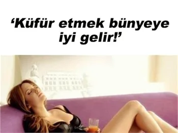 AYŞE ÖZYILMAZEL'DEN AHLAK DERSİ!