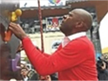 PASCAL NOUMA'YA ADA HAYATI YARAMIŞ!