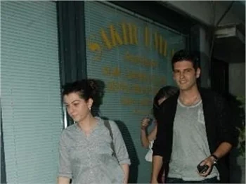 Filiz Ahmet, Tolgahan Sayışman'la görüntülendi