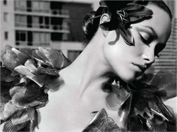 Olivia Wilde, Marie Claire dergisine poz verdi..
