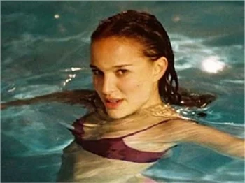 Natalie Portman'dan çok özel pozlar..