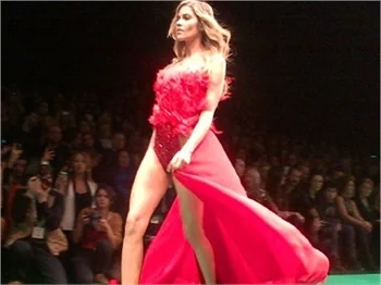 ANA BEATRIZ BARROS İZLEYENLERİ BÜYÜLEDİ!
