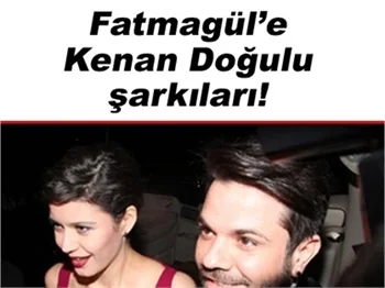 BEREN SAAT'TEN SEVGİLİYE İNCE KIYAK!