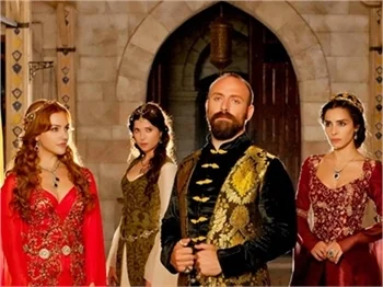 "MUHTEŞEM YÜZYIL" DİZİSİ BİTİYOR MU?