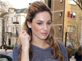 Kelly Brook’un seski çekimleri