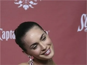 Megan Fox hamile