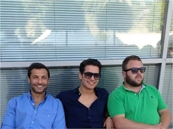 ÇAĞATAY VE BARIŞ DİZİDE DÜŞMAN DIŞARIDA DOST!