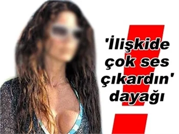SÜPÜRGE SAPIYLA DAYAK YİYEN SOSYETİK GÜZEL KİM?