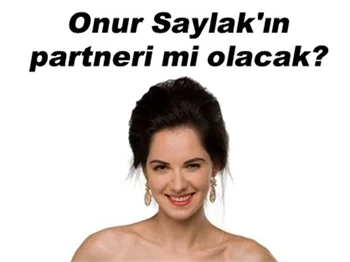 AHU TÜRKPENÇE 'AĞIR ROMAN'DA OYNAYACAK MI?