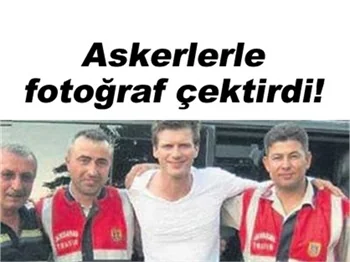 KIVANÇ TATLITUĞ HAYRANLARI SETE AKIN ETTİ!