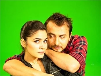 'LEYLA İLE MECNUN'UN ADI MI DEĞİŞTİ?