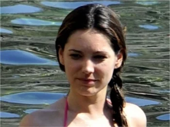 Kelly Brook, İtalya’da bir başka güzel