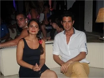 Keremcem ve Belit Özükan objektiflere alıştı.