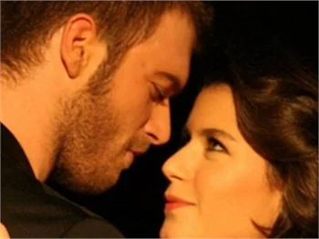 'AŞK-I MEMNU' FIRTINASI DİNMİYOR!