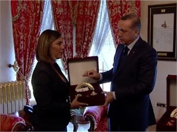 Başbakan'dan Alex'e duygusal veda..