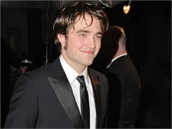 PATTINSON'A ALDATILMAK YARADI!
