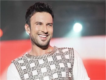 MEGASTAR TARKAN "BOZLAK" MI OKUYACAK?