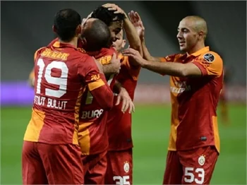 Galatasaray - İ.B.B maçından kareler...