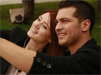 Çağatay Ulusoy'dan diziyi bitirin isteği!