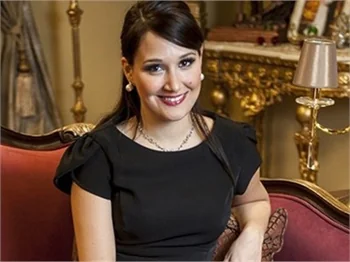 Gupse Özay'dan büyük sürpriz!