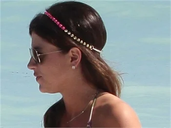 Chloe Melas, bikinisiyle Miami sahillerinde!