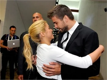 Shakira, Unicef için poz verdi!
