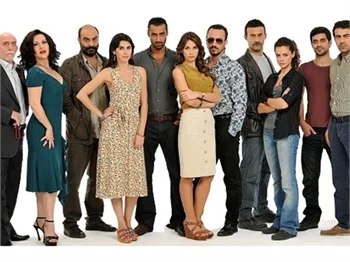 Ağır Roman'ın altında kaldılar...