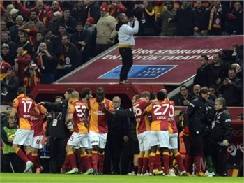 Dev maçtan görüntüler!