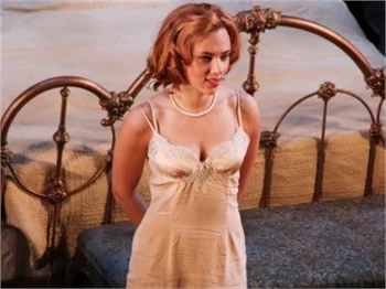 'Kızgın Damdaki Kedi' Scarlett Johansson